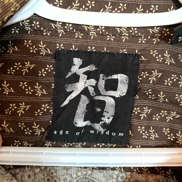 Age of Wisdom Mens XL Snap Button Down Shirt with Unique Patern - Picture 3 of 9